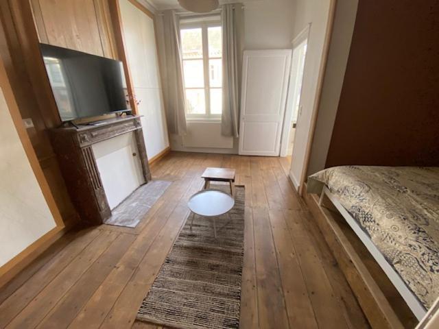 Chez Victor H Hotel Amiens Buitenkant foto